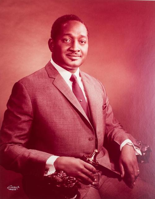 Image courtesy of the Lyndon Baines Johnson Library and Museum, Museum Artifacts Collection, Ar…