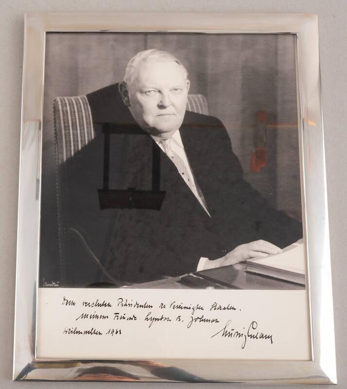 Image courtesy of the Lyndon Baines Johnson Library and Museum.